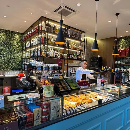 Apartamento Bilocale Amendola 13